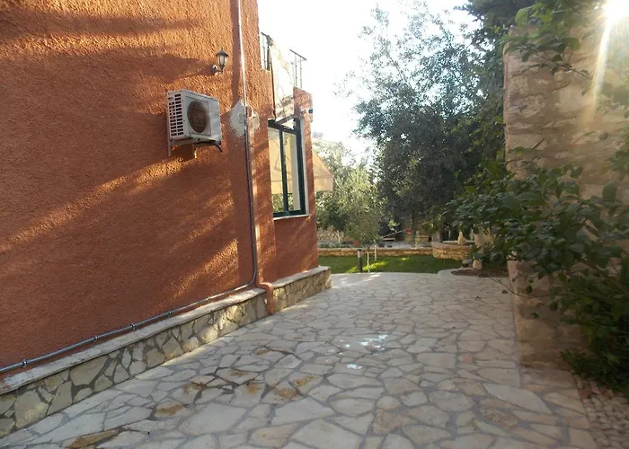 Elvin Sarandë